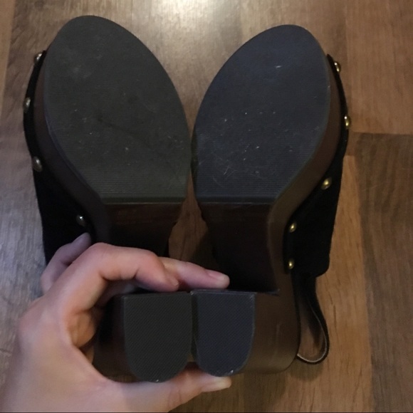 Qupid > Heels - Picture 6 of 7